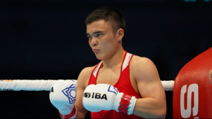 Сырымбетов өзбек боксшыны жеңіп финалға өтті