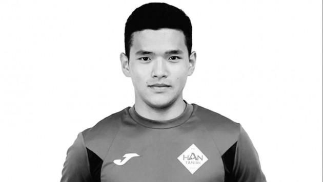 Азиялық қыз жылқымен жыныстық қатынасқа түседі