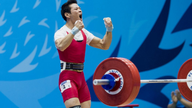 Ауыр атлетикадан Азия чемпионатында Қазақстан алғашқы алтын жүлде жеңіп алды