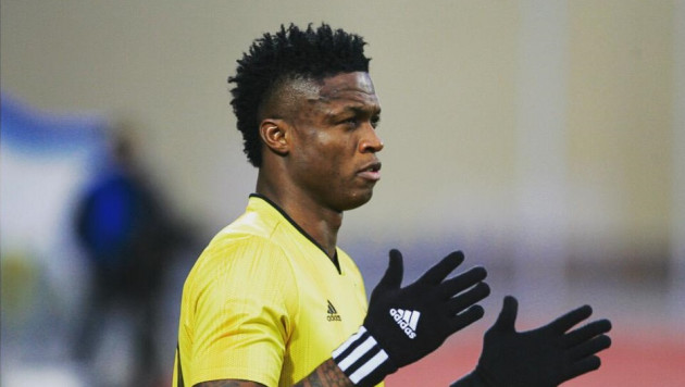 Нигериялық футболшы ҚПЛ дебютантының сапында ойнайды