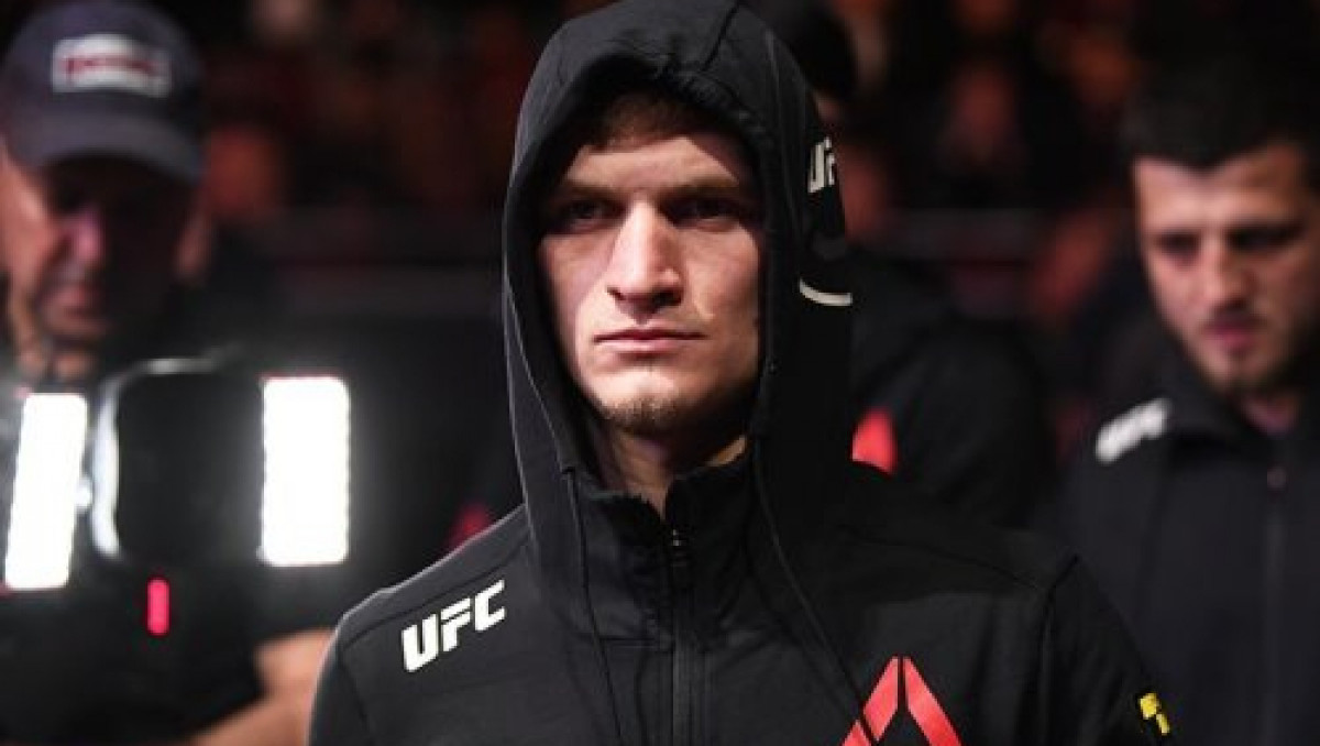 UFC-де қазақстандық команда файтері өз салмағында үздік ондыққа кірді