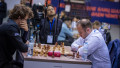 Магнус Карлсен әлем чемпионатында көш бастап келеді