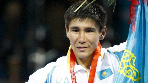 Олимпиада чемпионы Сәрсекбаев қазақ боксы жайлы ойын айтты