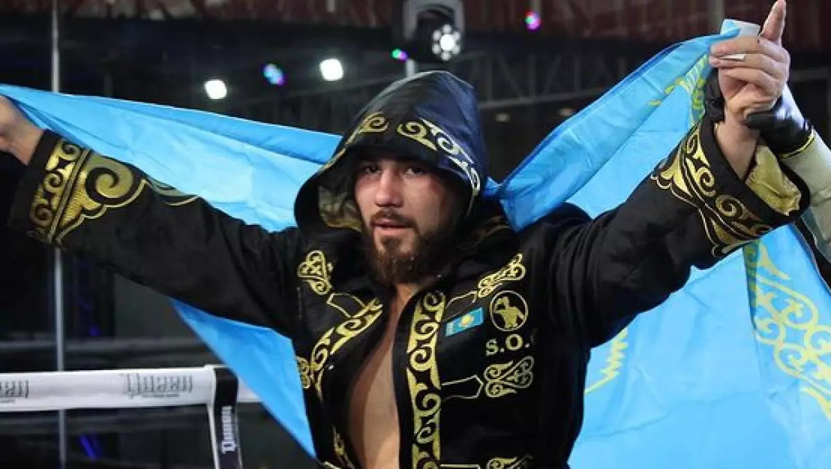 UFC қазақ нокаутшыны әлемдегі ең мықты боксшының бірі деп мойындады