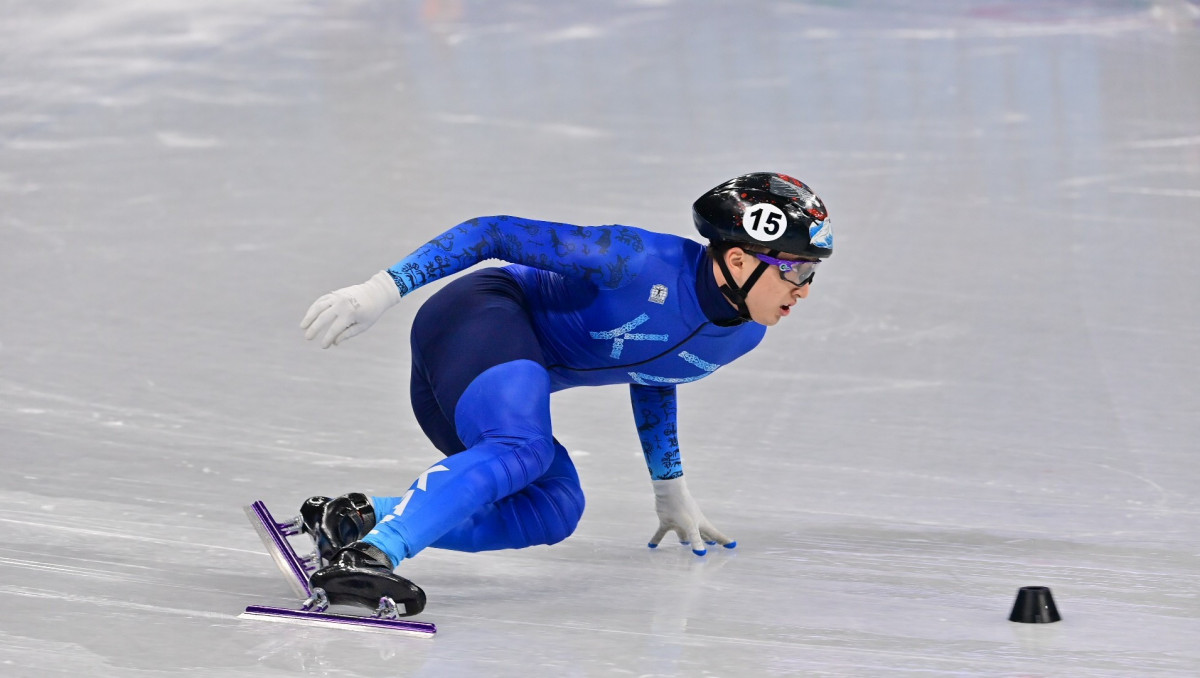Әділ Ғалиахметов әлем чемпионатының жартылай финалына өтті