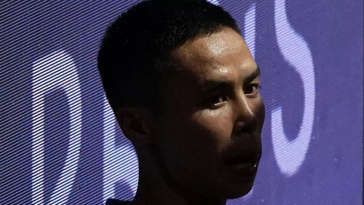 Бибосыновтың Ресейдегі бірінші айқасында нокдаун болды