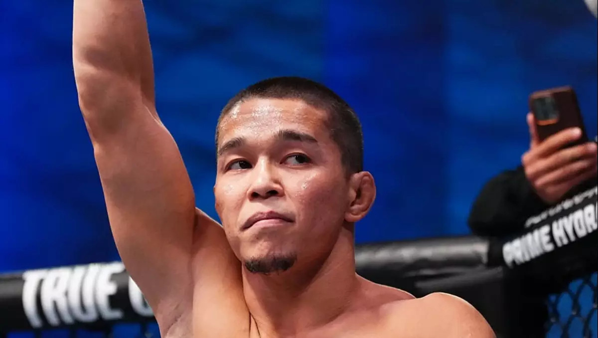 Асу Алмабаев UFC-дегі даулы жеңілістен кейін Қазақстаннан кетті