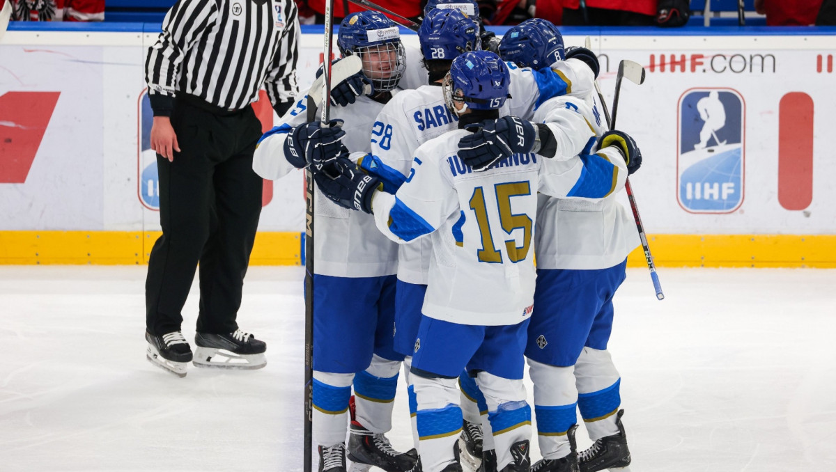 Қазақстанның жас хоккейшілері ӘЧ-де Аустрияны ұтты