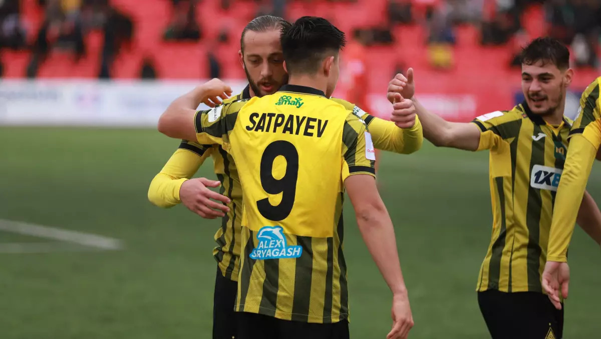 "Қайрат", "Астана" мен "Тобылдың" Қазақстан кубогіндегі матчтеріне трансляция