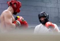 ©instagram.com/janibek_alimkhanuly