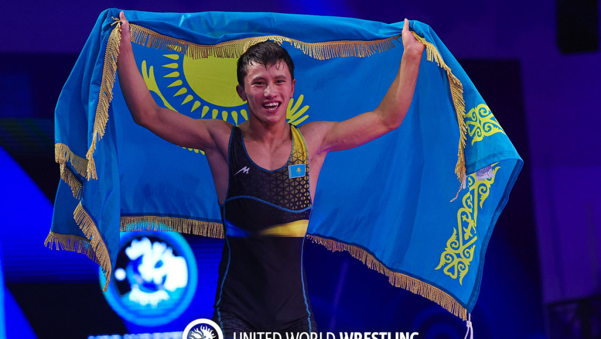 Қазақ балуандары Азия чемпионатының алғашқы күні 6 медаль жеңіп алды