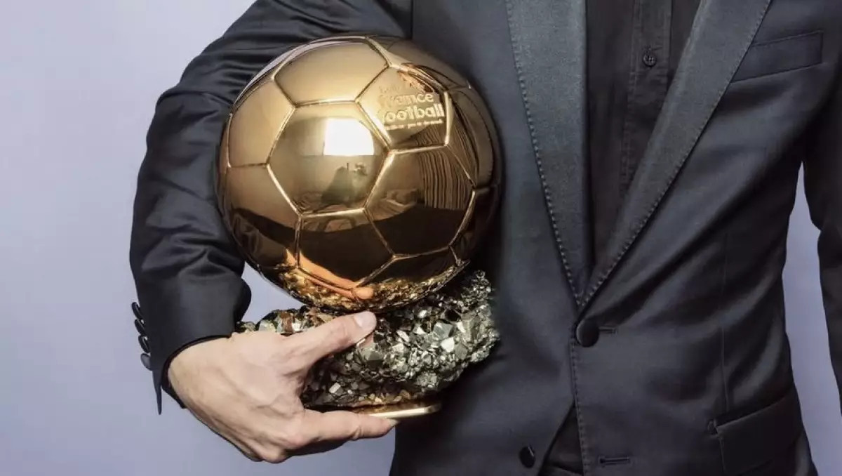 "Онсыз ПСЖ ұшып кетер еді". Мүлде күтпеген ойнышыны "Алтын допқа" ұсынып отыр