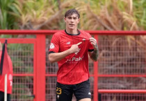 ©"Менсахеро" ФК