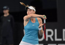 ©instagram.com/lenarybakina/