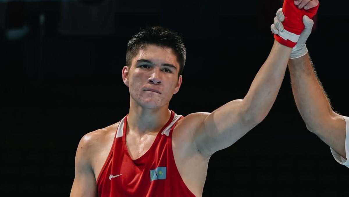 Әр раундта есеңгіретті. Қазақ боксшының АЧ-дегі айқасы нокаутпен бітті