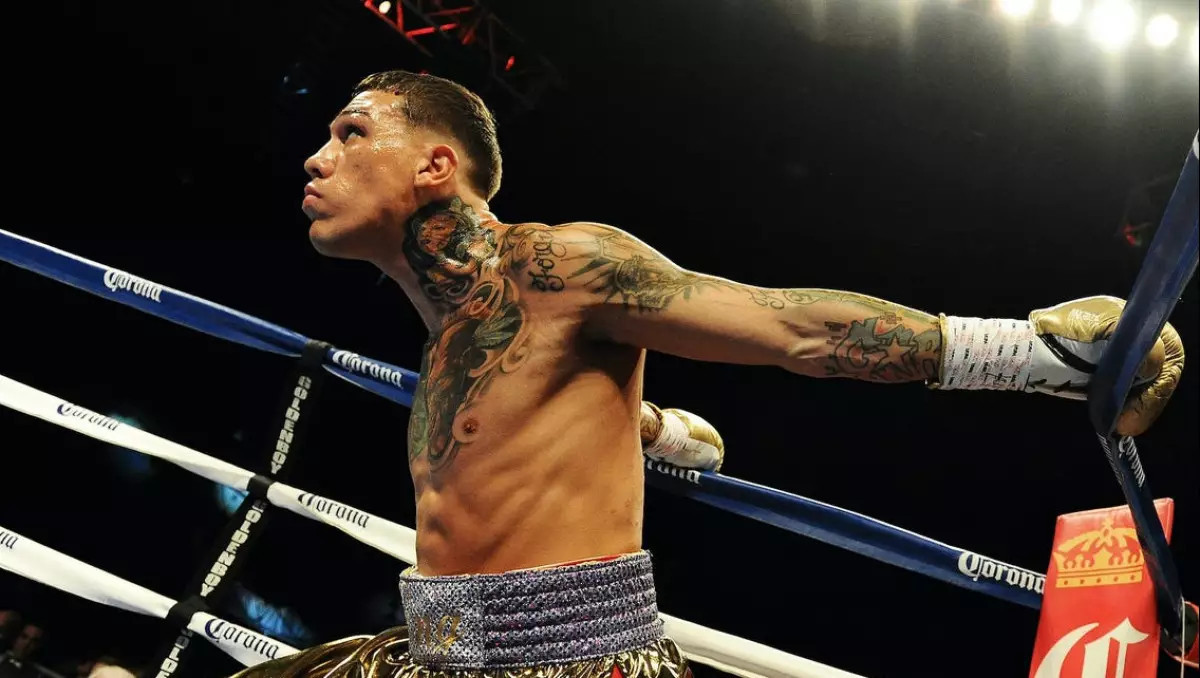 Меликузиевті сұлатқан боксшы кезекті қарсыласын бірінші раундта құлатты