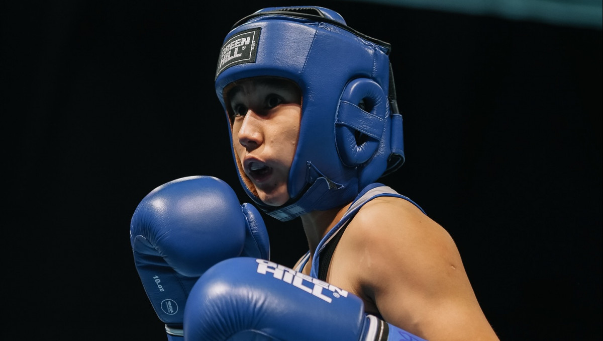 Нокдаун! Қазақстандық боксшы АЧ-де қытайдан жеңілді