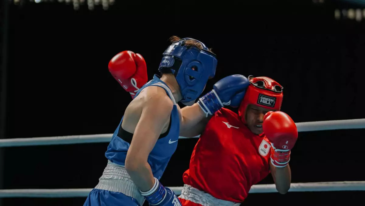 Қазақстандық боксшының АЧ-дегі айқасы толық күйреумен бітті