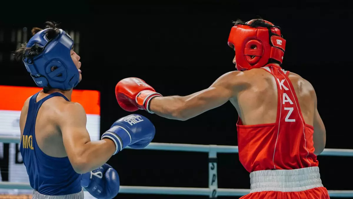 Қарсыласын нокаутқа түсірген қазақ финалда өзбекпен айқасатын болды