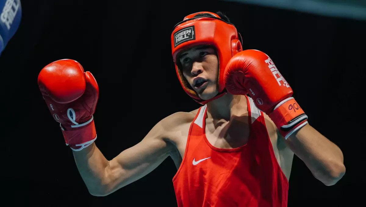 Үндістандық боксшы қазақты АЧ финалынан айырды