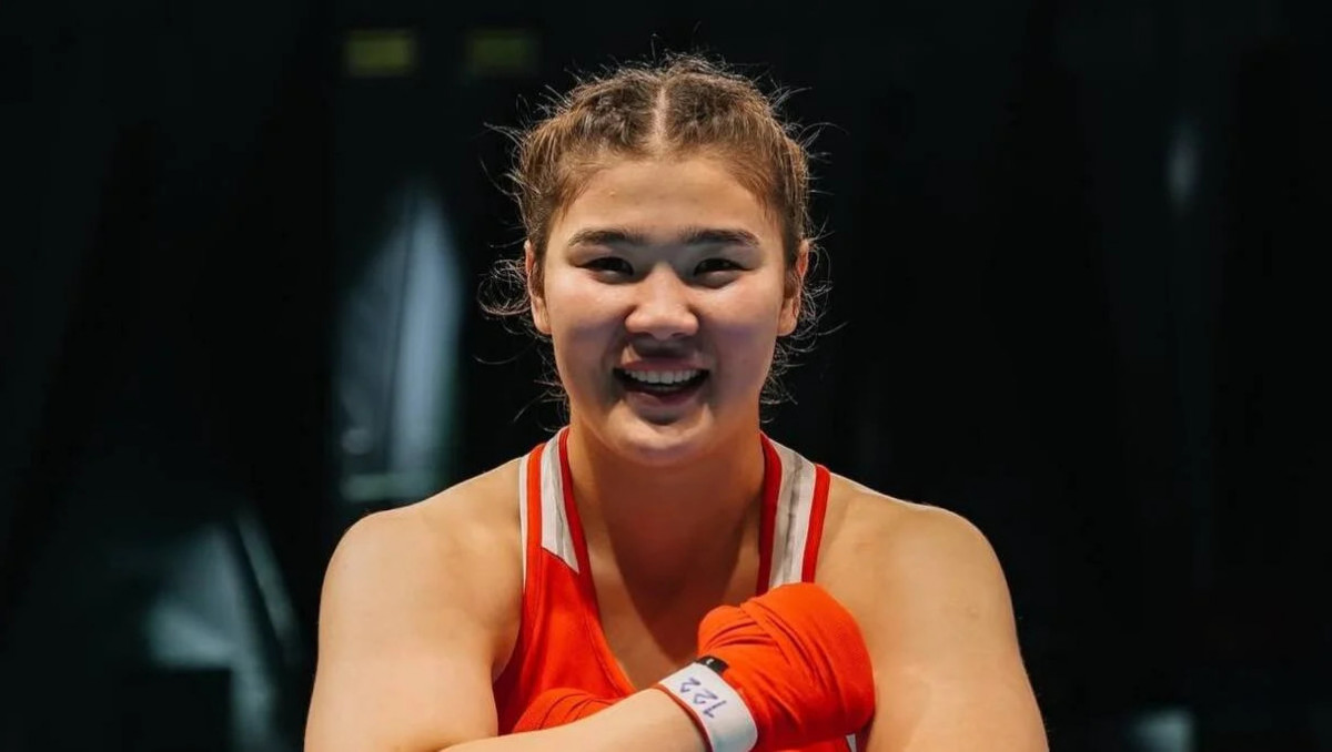 АЧ финалында қазақ боксшы өзбек қарсыласын тас-талқан етті