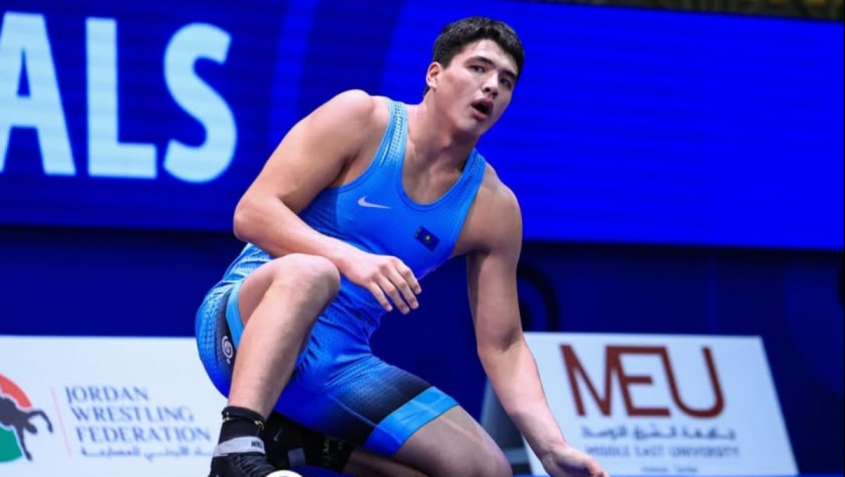 Әлем чемпионаты финалында қазақ пен парсы балуаны белдесті. Есеп 4:1