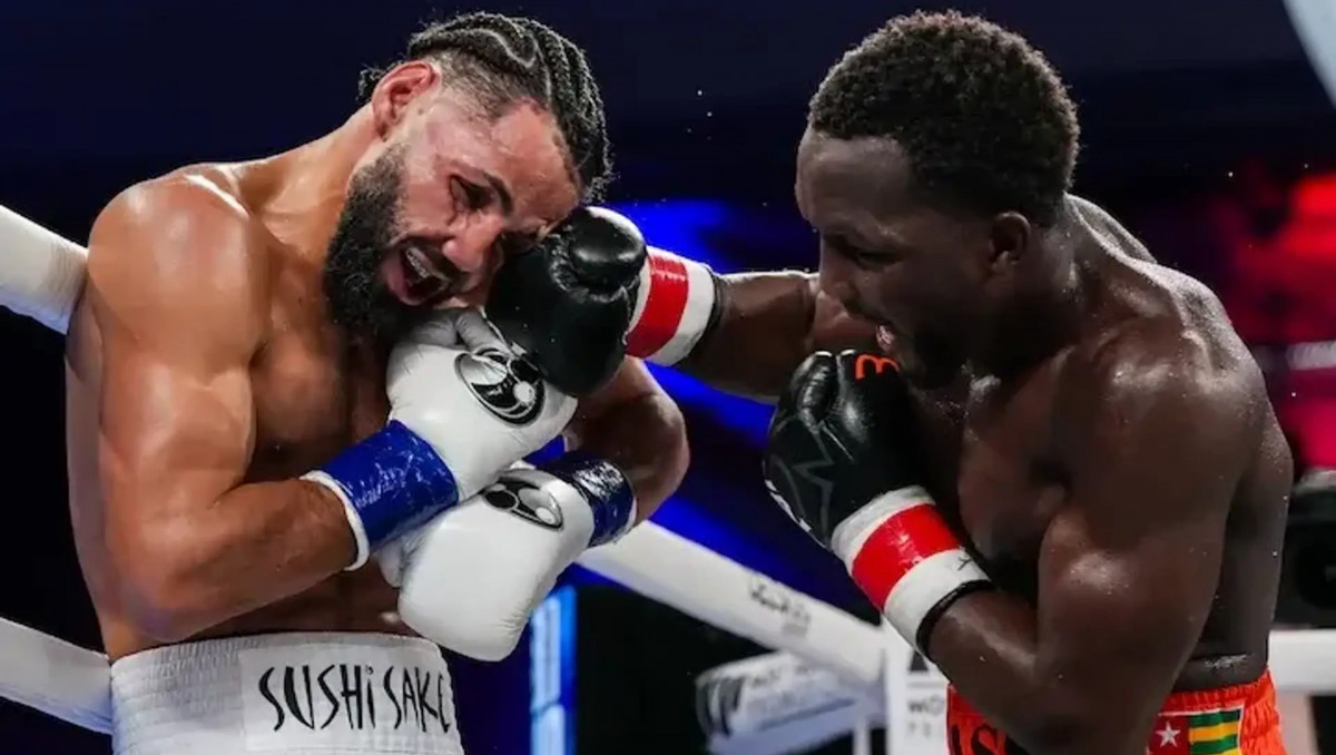 Садриддин Ахмедовтің салмағындағы титулды айқаста сенсация болды