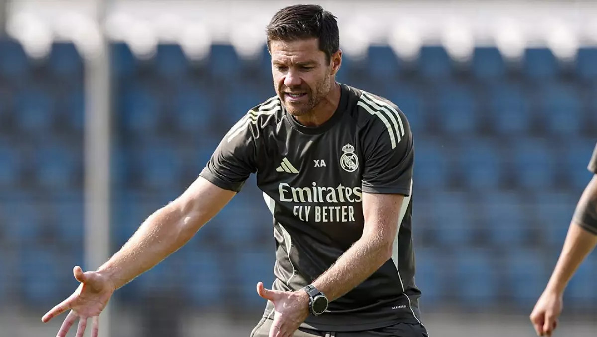 Хаби Алонсо төрт ойыншыны "Реалдан" шығарып тастады