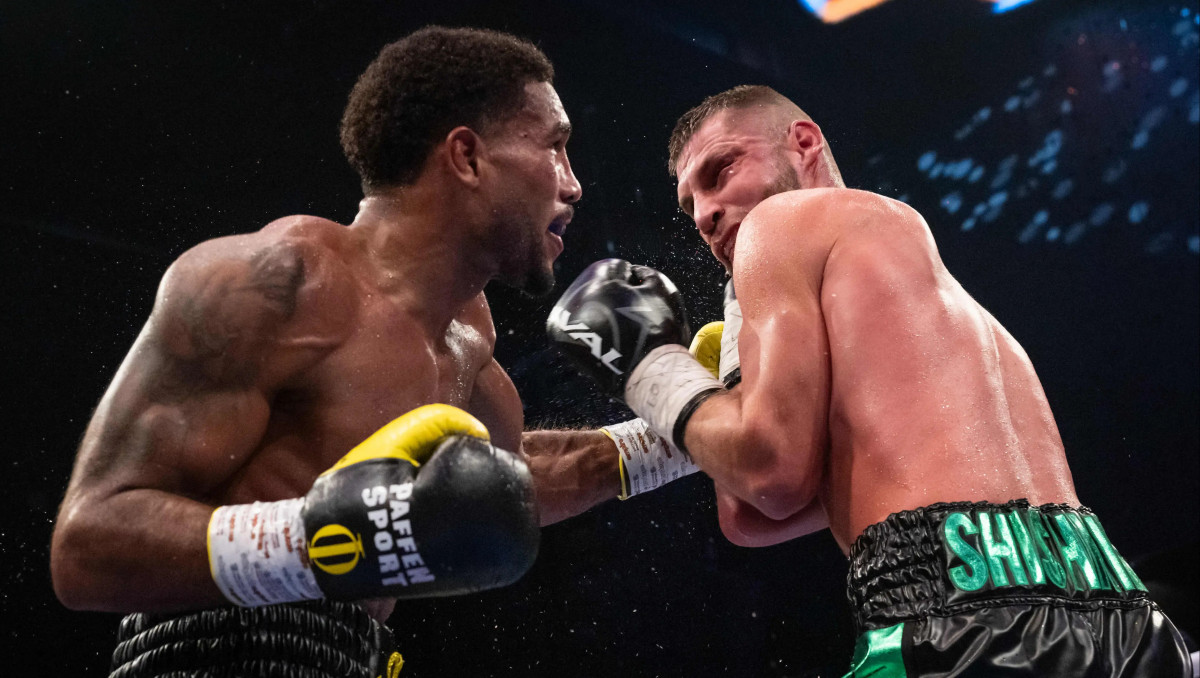 Титулға таласуға келген Ресей боксшысы оңбай таяқ жеп қайтты