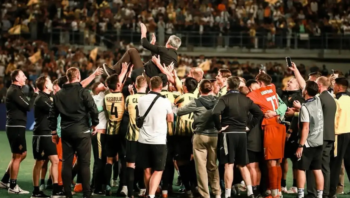 "Қайрат" - "Реал" матчінің билет құны қанша болатыны айтылды