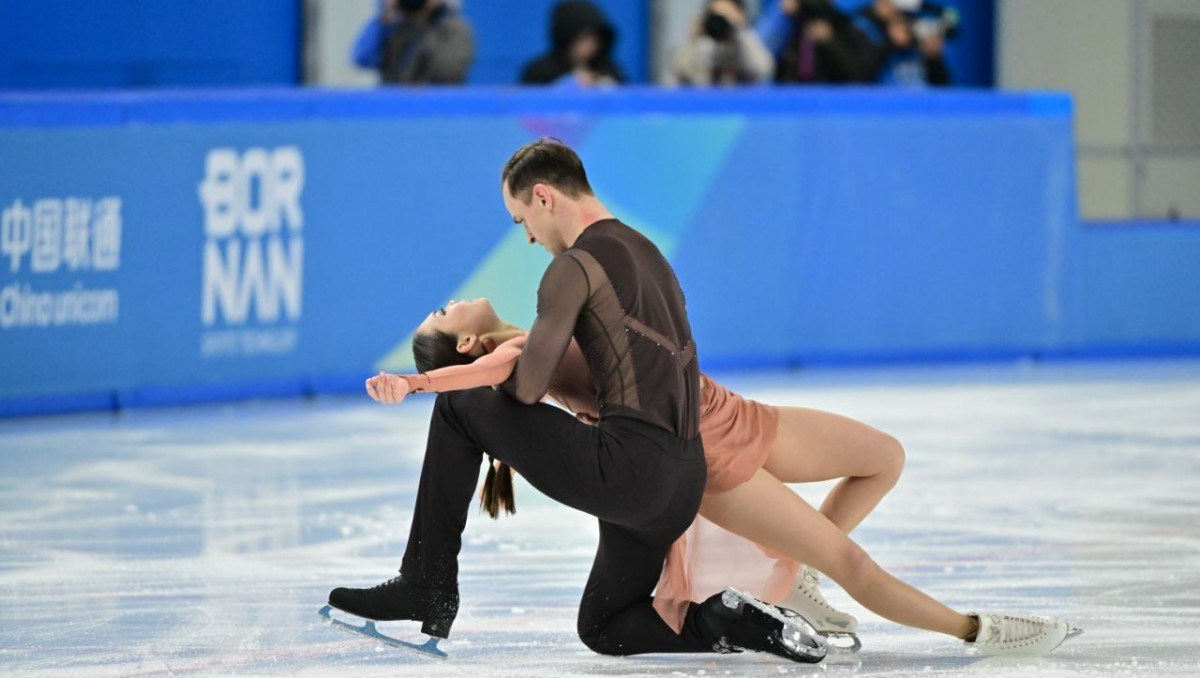 Қазақстандық мәнерлеп сырғанаушылар Олимпиадаға іріктеу турниріне қатысып жатыр