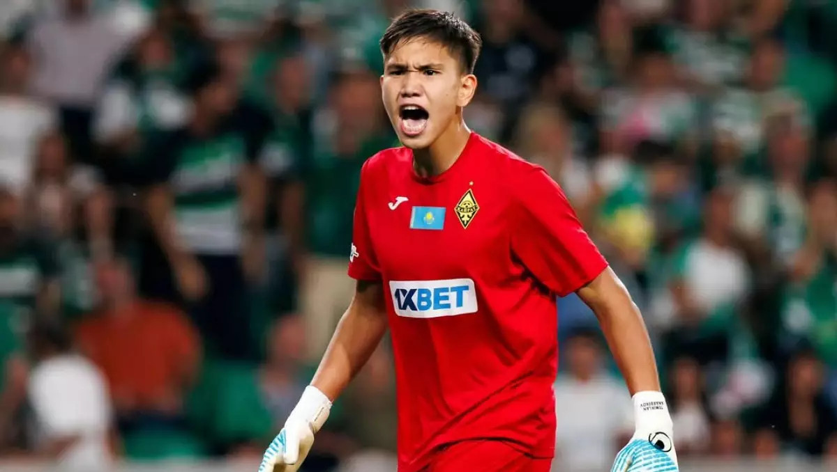 "Қайраттың" 18 жастағы қақпашысы "Реалмен" ойынға батыл мәлімдеме жасады