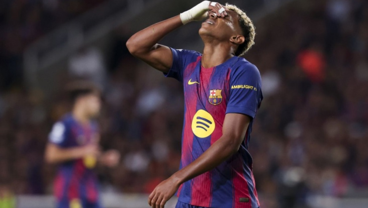 "Барселона" ойыншысы енді тегін қолтаңба бермейді