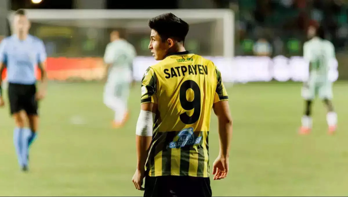 "Феномен емес". Шетелдік маман Дастан Сәтбаевтың мүмкіндігін айтты