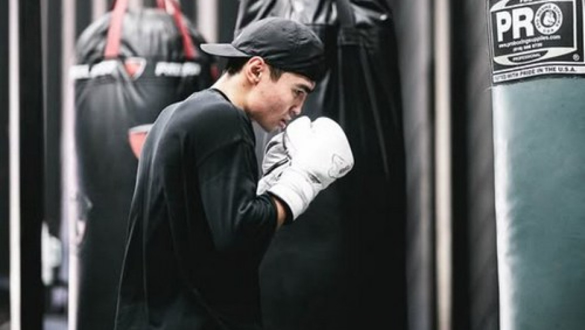 Тағы бір қазақ чемпион Американы бағындыруға аттанды