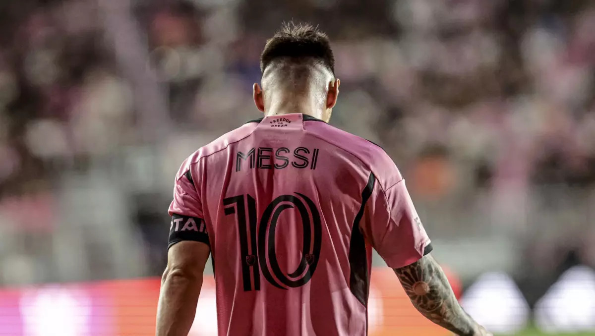 "Барселона" президенті Мессидің оралуы жайлы талқыға соңғы нүктені қойды
