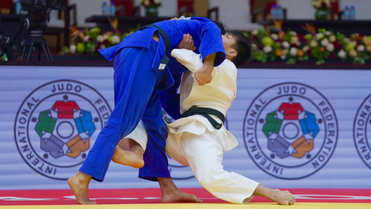 Ғұсман Қырғызбаев Абу-Дабидегі турнирді жеңіспен бастады