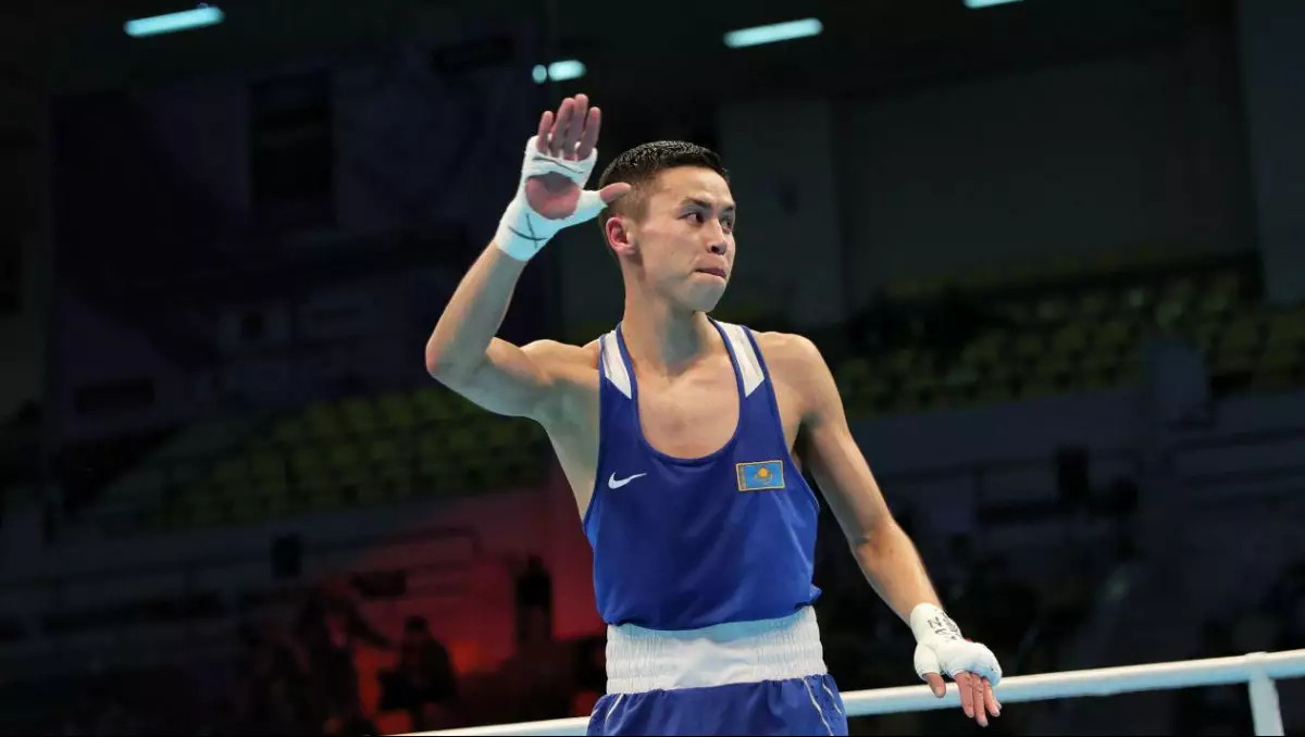 Бүгін ӘЧ-де қазақстандық 10 боксшы жартылай финалға жолдама үшін айқасды