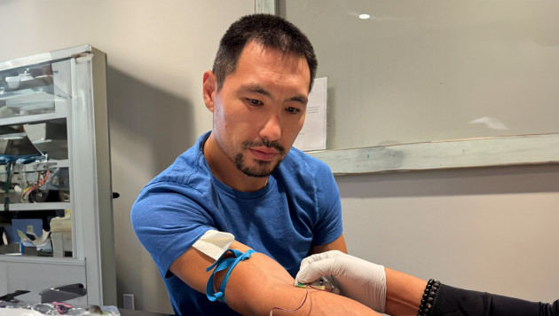 © instagram.com/janibek_alimkhanuly/