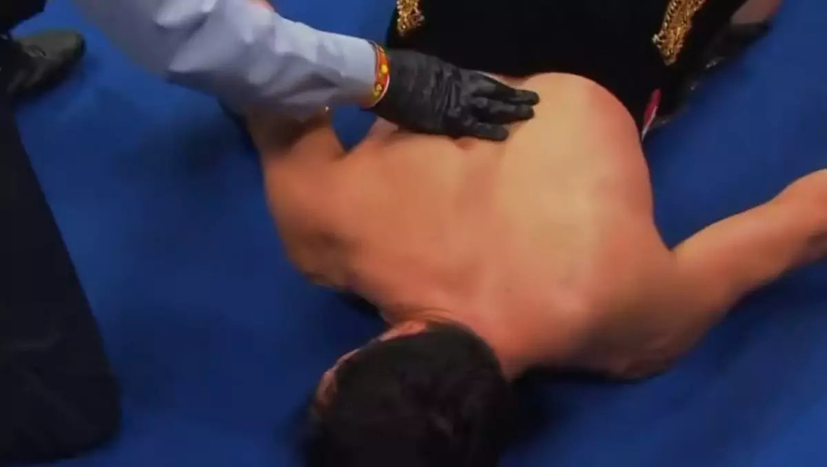 Сабриель Матиас айқасқан бокс кешінде сұмдық нокаут болды