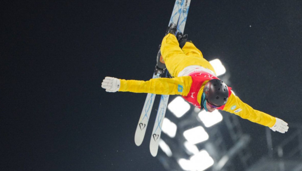 Қазақстан фристайл-акробатикадан Әлем кубогы кезеңіндегі жарыс жолын бастады