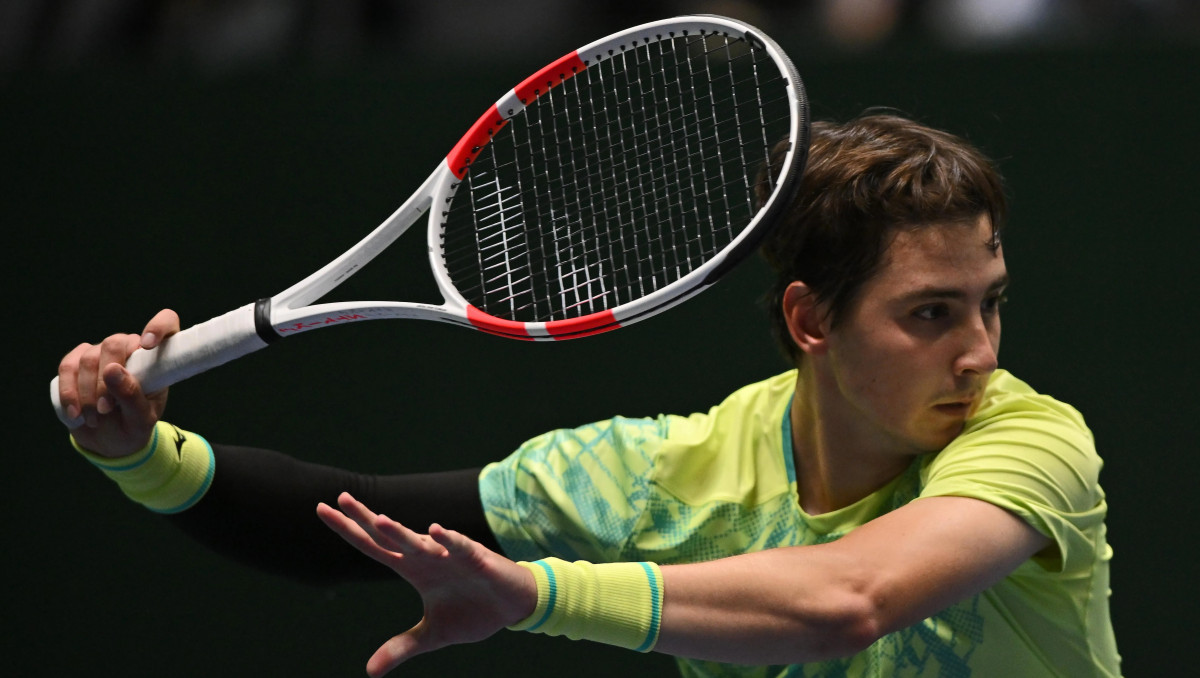 Қазақстандық тенисші ATP 250 турнирінің ширек финалына жетті