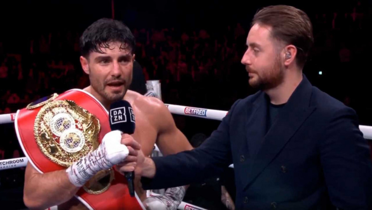 Ресейлік IBF чемпионның жекпе-жегі сенсациямен бітті