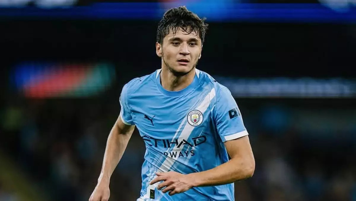 Гвардиола Хусановты "Ман Ситиге" жаңа қосылған жұлдызды ойыншыға аустырды