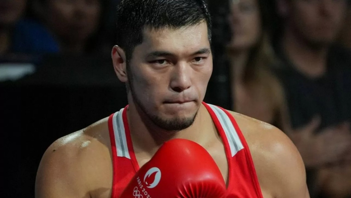 Бүгін қазақстандық бес боксшы АЧ алтыны үшін айқасады