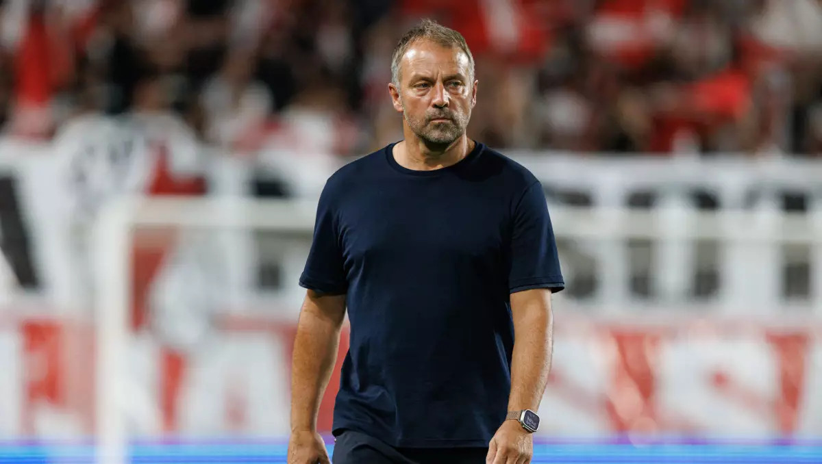 Флик "Барселонаның" ЧЛ-ден шығып қалуына қатысты пікір білдрді