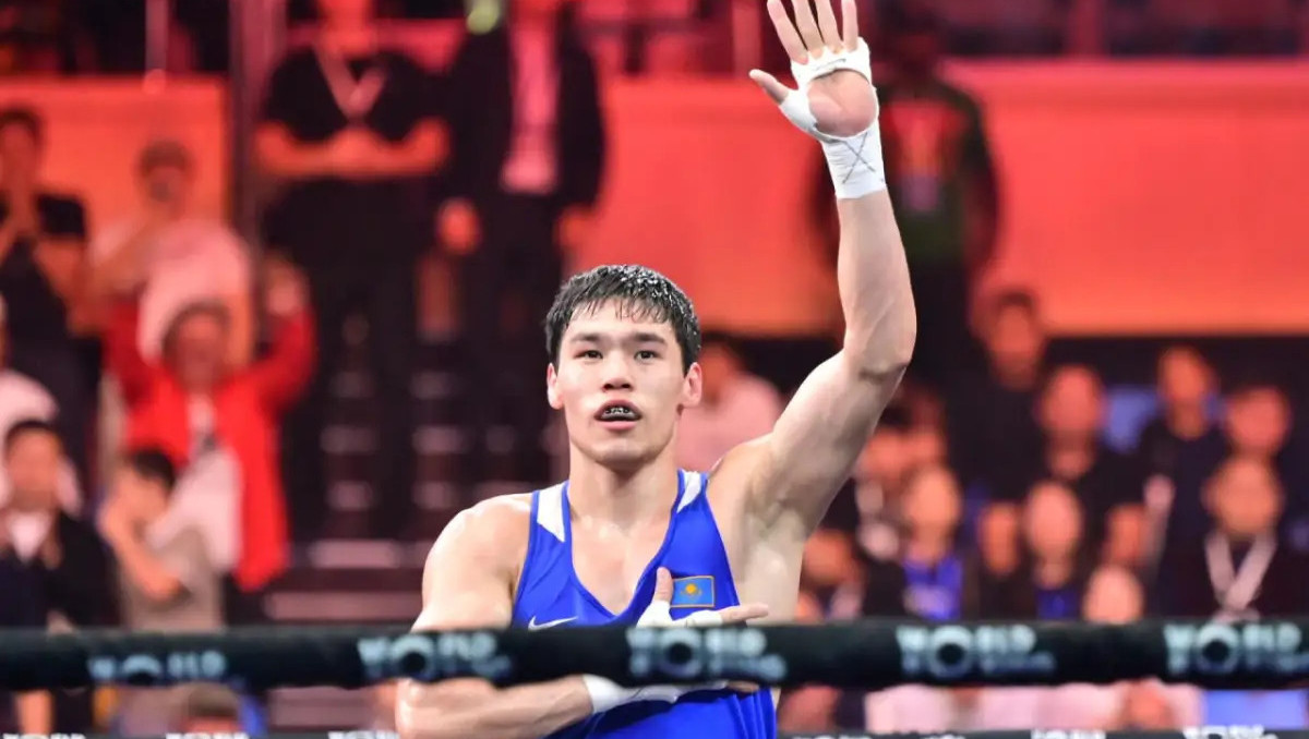 Қазақ боксшы АЧ алтынынан кейін маңызды шешім қабылдады