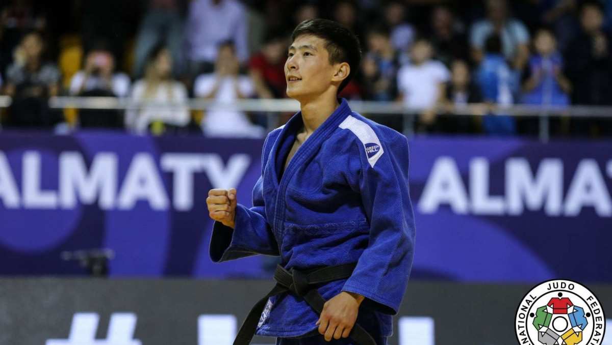 Нұрқанат Серікбаев Азия чемпионатының қоласына таласады