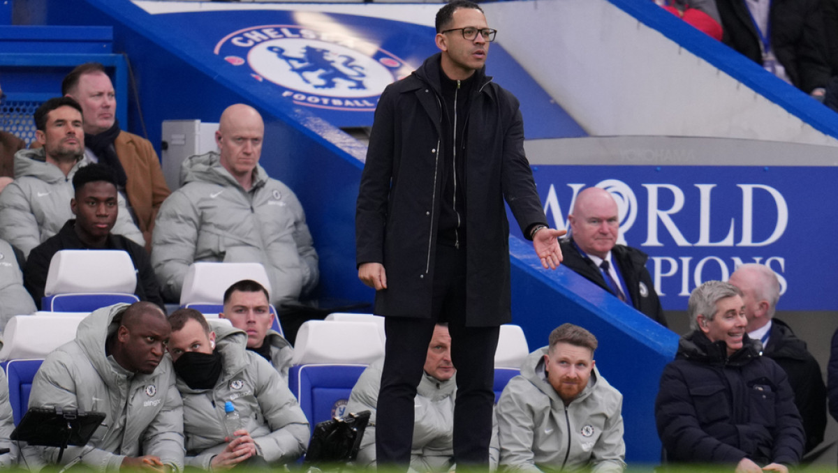 "Челси" клубы бас жаттықтырушысын қызметінен алып тастады