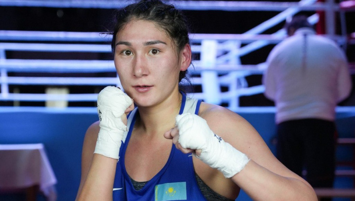 Аида Әбікеева қарсыласын үш рет нокдаунға түсірді (видео)
